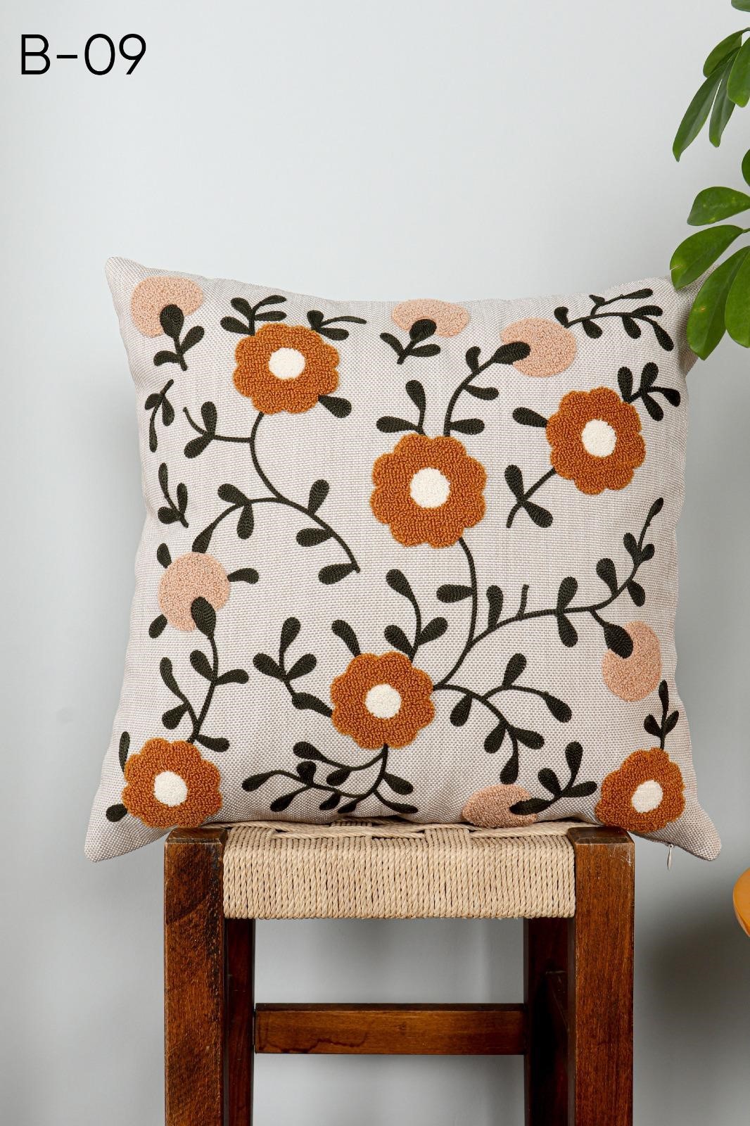 PUNCH YASTIK KILIFI B09