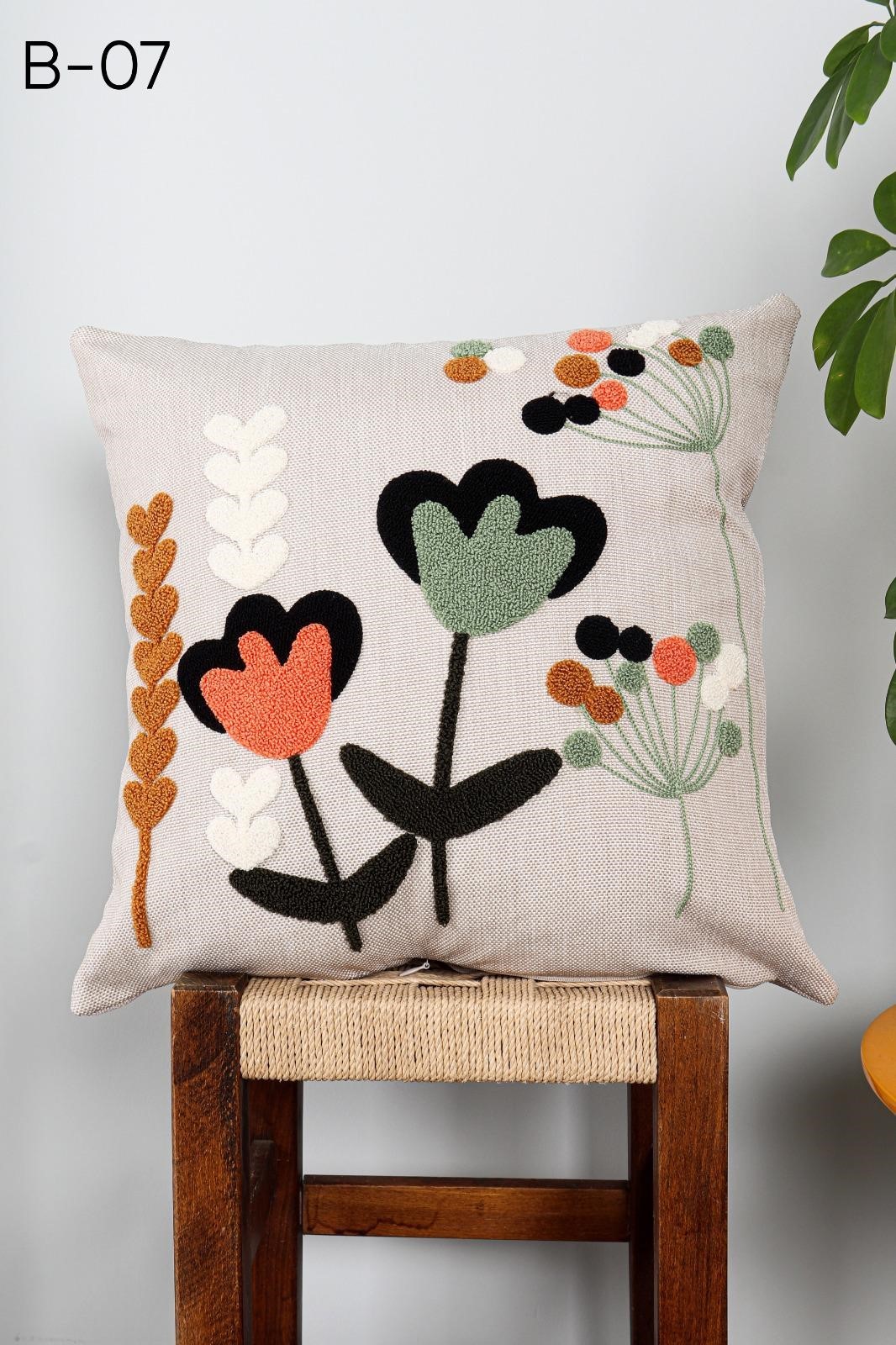 PUNCH YASTIK KILIFI B07