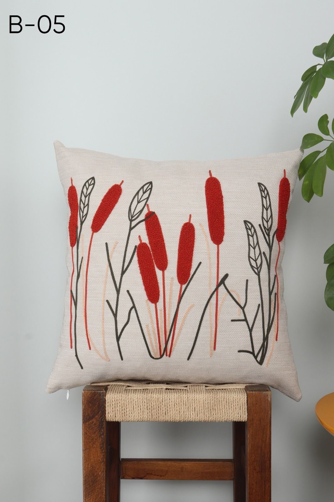 PUNCH YASTIK KILIFI B05