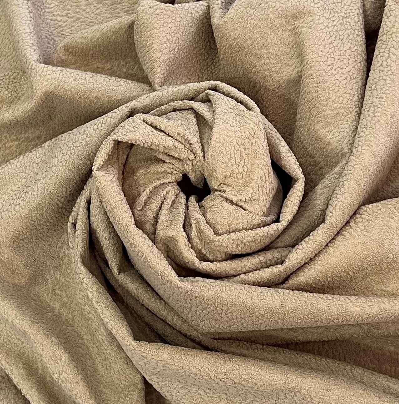 AYASOFYA DOKUMA KUMAŞ 272